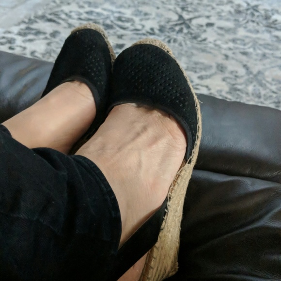 ISO Franco Sarto Women's  Mirage Wedge  - Picture 2 of 3